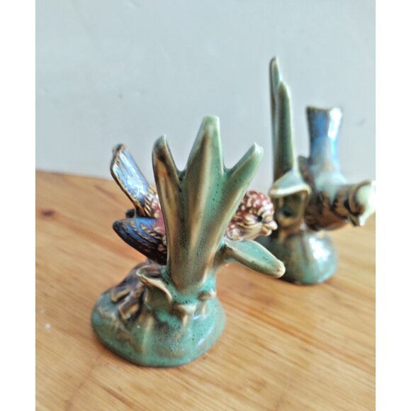 Vintage Ceramic set of two Hand Painted Bird Figurines 4" Tall - Picture 7 of 16